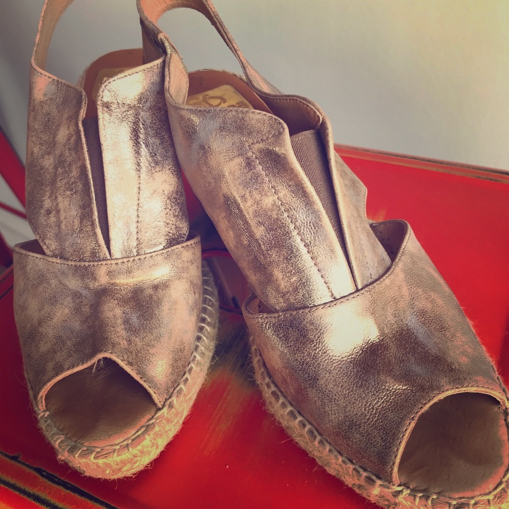 Kanna Wedge Espadrille